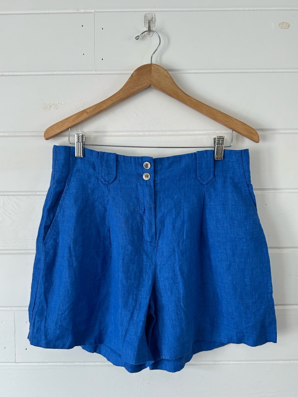 NWOT J. McLaughlin High Waisted Blue 100% Linen Shorts Size 10